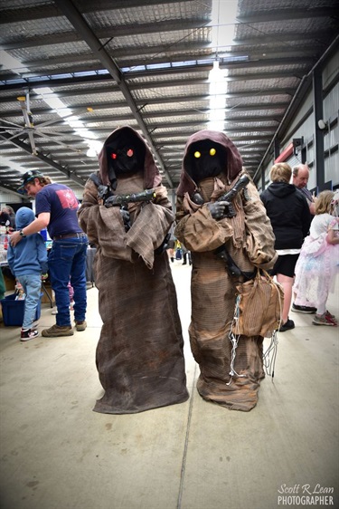 mack popcon Jawas