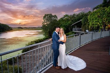 Lagoon lookout deck wedding